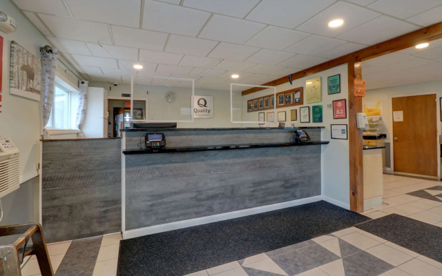 Quality Inn & Suites Lincoln I-93