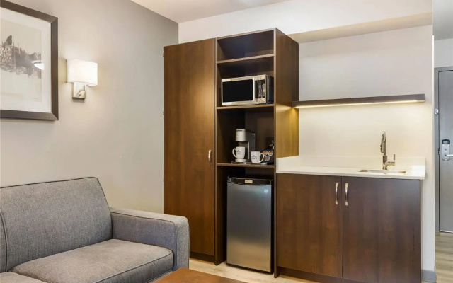 Microtel Inn and Suites by Wyndham Mont Tremblant