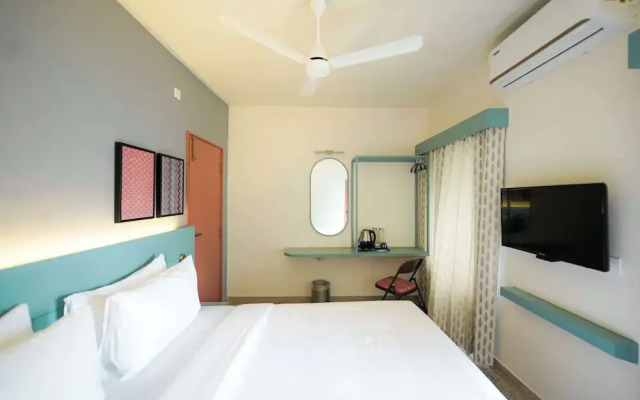Sreenivas Lodge by Copperfolia