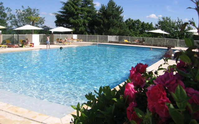 Secluded holiday home with a dishwasher, not far from Sarlat