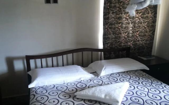 Enro Hotel
