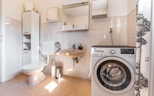 Stunning Home in Pula With 2 Bedrooms and Internet