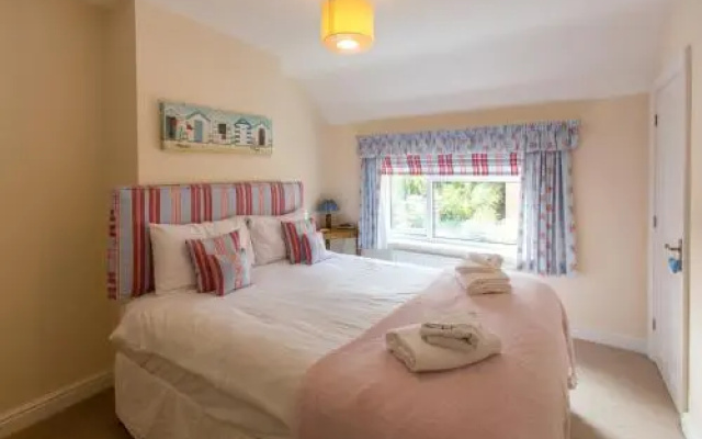 18 Pilgrim s Way
