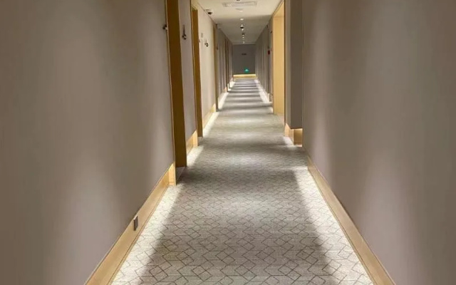 Ji Hotel Shanghai Meilan Lake Mei'an Road