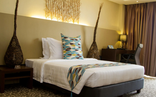 The Oriental Bataan