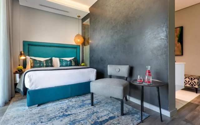O' Two Hotel