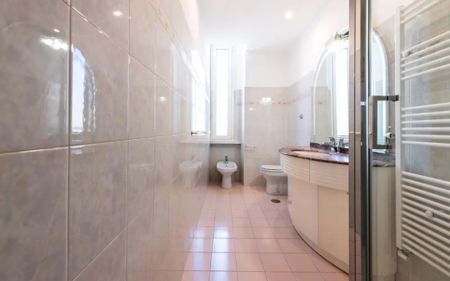 Casa Emme in Rome With 2 Bedrooms and 1 Bathrooms
