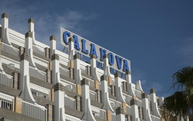 Отель Cala Nova Apartamentos вид на фасад