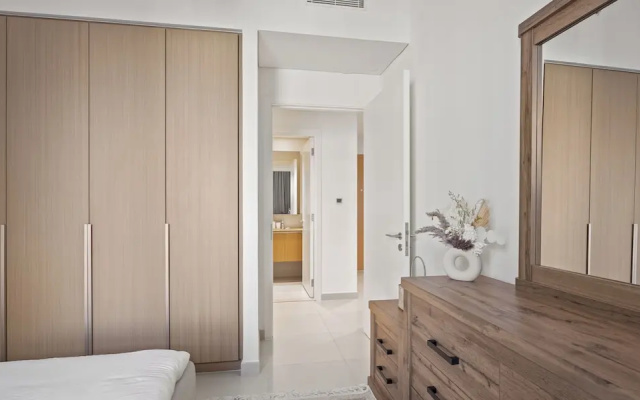 Earthy Elegant 1BR Surf 2 Creek Beach