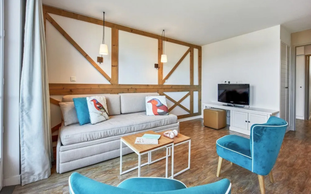 Houlgate Duplex for 8 With Spa