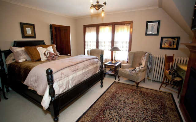 Westphal Mansion Inn Bed & Breakfast