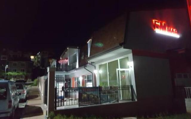 Hotel Emmar Ардино вид на фасад