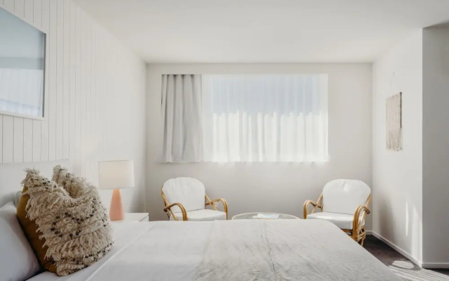Ibis Styles Salamander Shores