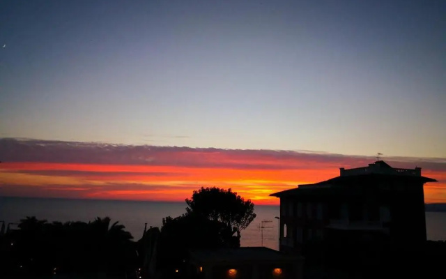 Zona residenziale, appartamento incantevole vista mare