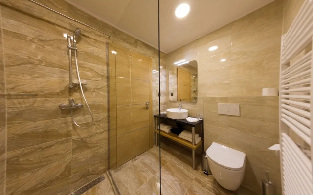 GAZDA Hotel&Restaurant - Self Chek-In