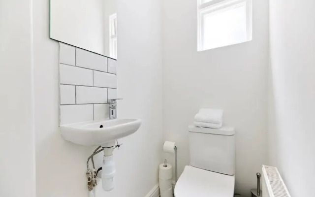 The Fulham Escape - Alluring 5BDR Flat