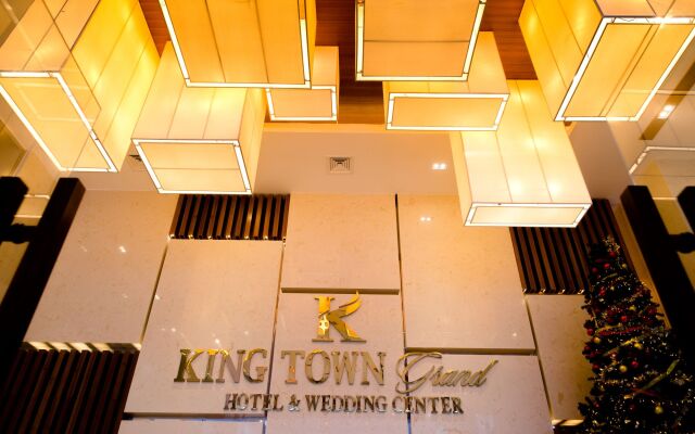 King Town Grand Hotel & Wedding Center вид на фасад