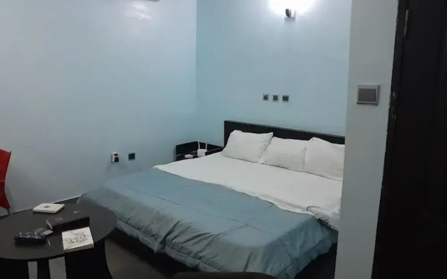 Epitome Hotel