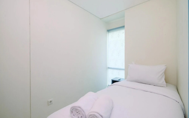 Comfy And Tidy 2Br Apartment At Woodland Park Residence Kalibata