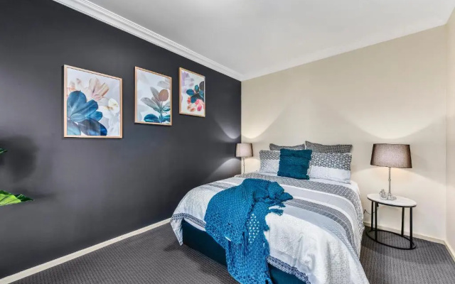 Accommodation on Lansell 2
