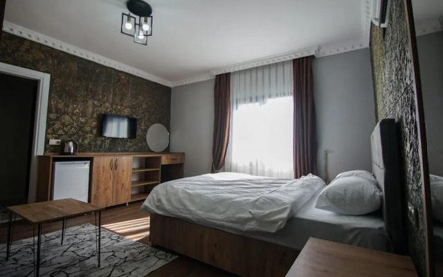 Aswana Suit Hotel