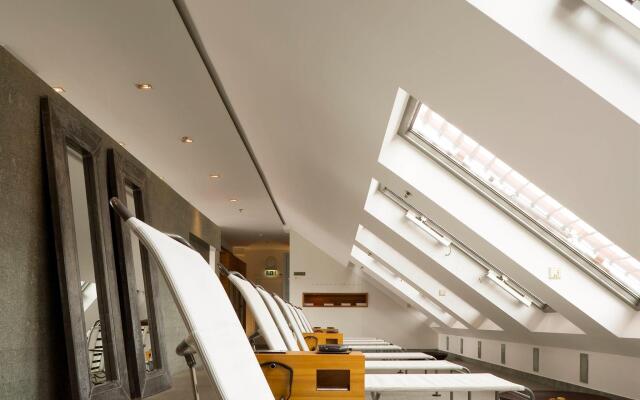 Отель Sofitel Berlin Gendarmenmarkt Германия, Берлин - отзывы, цены и фото номеров - забронировать отель Sofitel Berlin Gendarmenmarkt онлайн вид на фасад