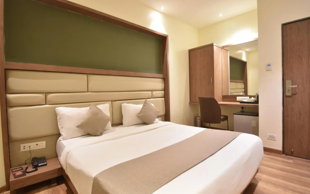 Hotel Aarya International
