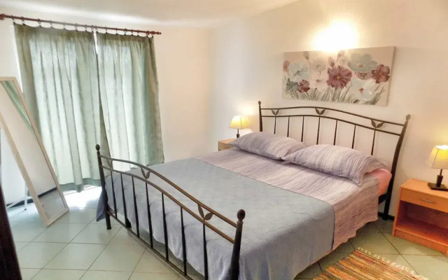 Trogir Sunny Apartments With Sea View