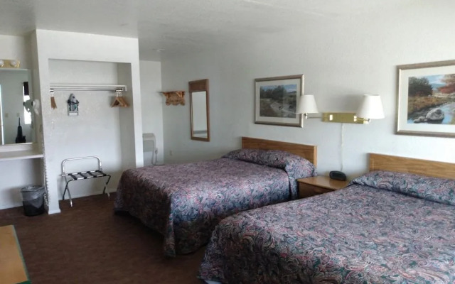 Rim Rock Motel Alturas
