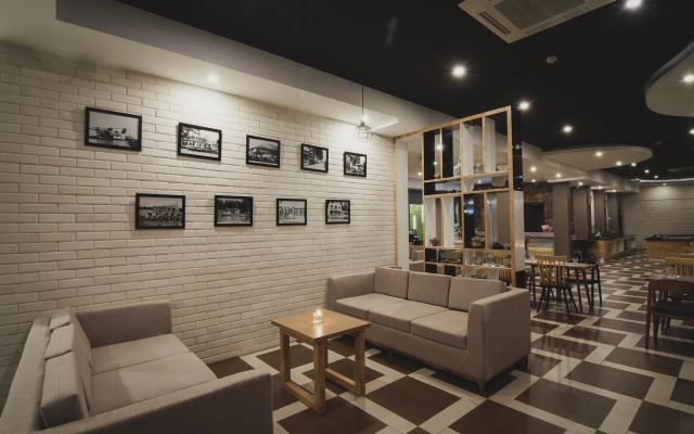 Golden Tulip Belitung
