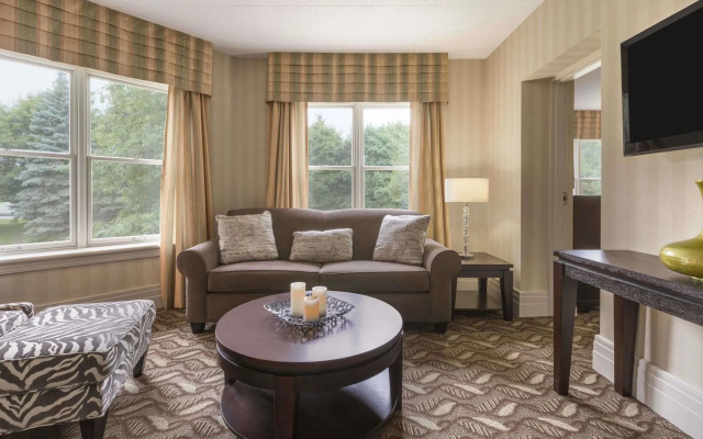 Spencer Hotel & Conference Centre
