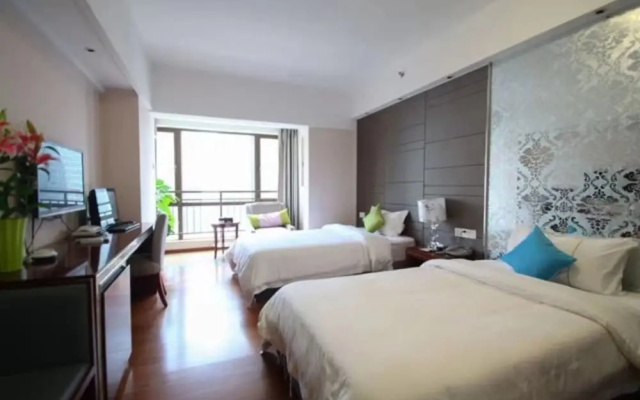 Pazhou Riverside Apartment