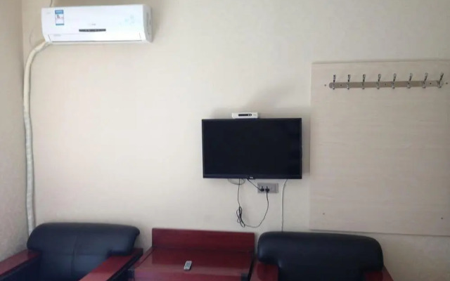 Three Days Off Hotel