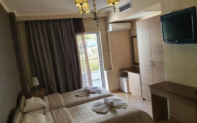 Delfini Hotel
