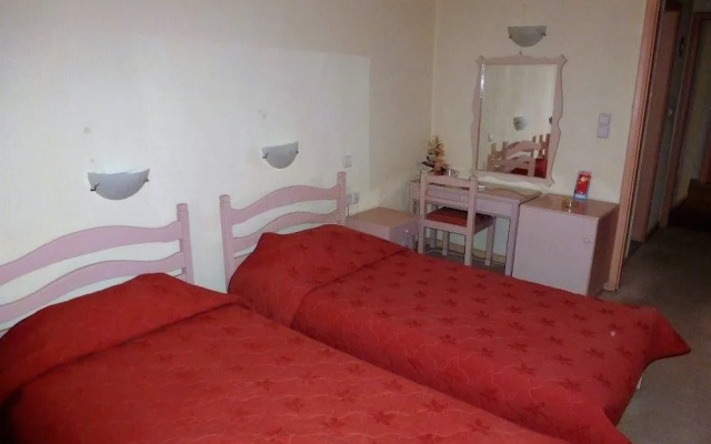 Hotel Allegro