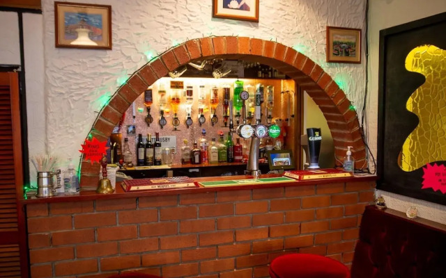 Ferndale Hotel