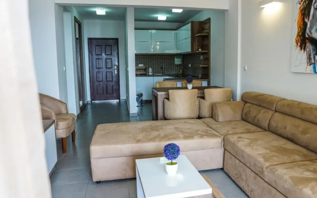 HOTEL MEDITERRANEO LIMAN free private beach for hotel guest