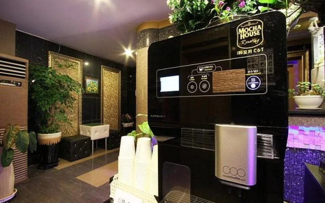 Lavender Hotel