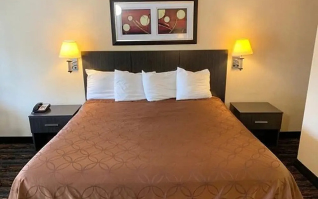 Whitney Inn & Suites