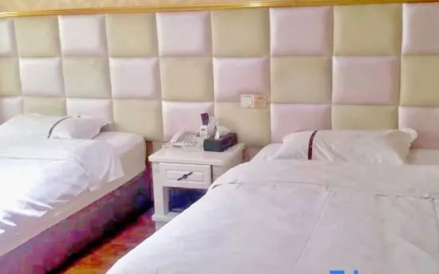 Xingyi Chaosheng Grand Hotel