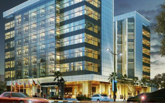 Отель Courtyard by Marriott Al Barsha, Dubai вид на фасад