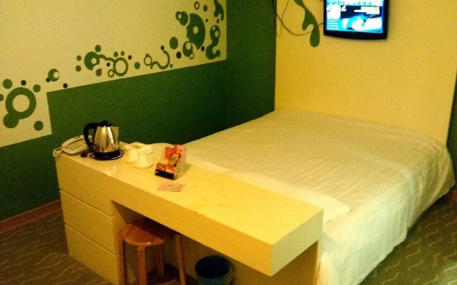 Quanzhou For You Theme Hotel Linzhang Branch