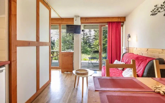 Apartment in Chamrousse With Mountain Views