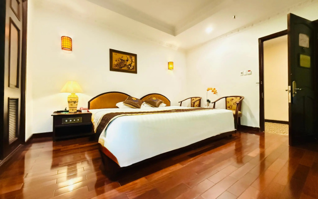 Huong Sen Hotel