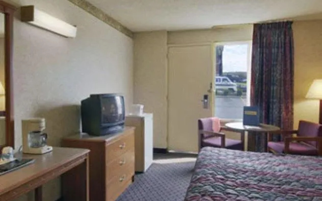 Travelodge Newport/Cincinnati Riverfront