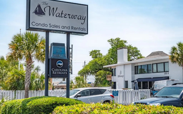 The Waterway Pet Friendly by Carolina Retreats