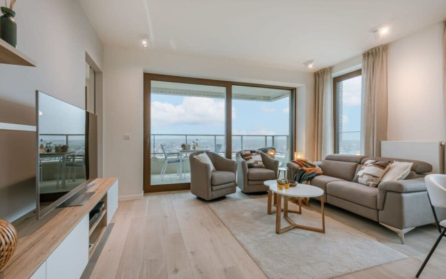 Apartment With Fantastic View Terrace and Parking