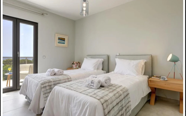 Art Villas