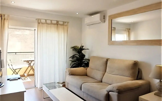 Waterfront Letrán Apartment