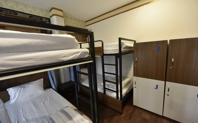 Ibiz City Hostel